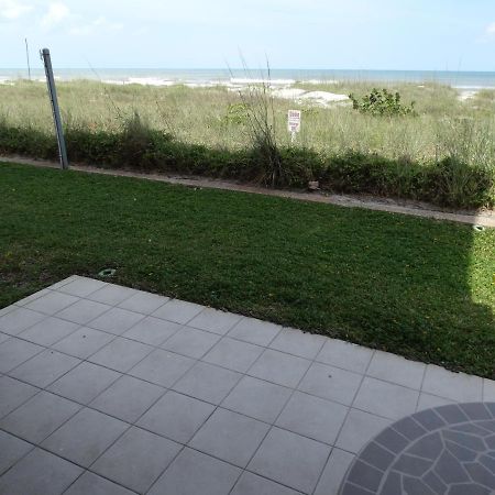 Spanish Main Unit 4- Direct Oceanfront Condo! 可可比奇 外观 照片