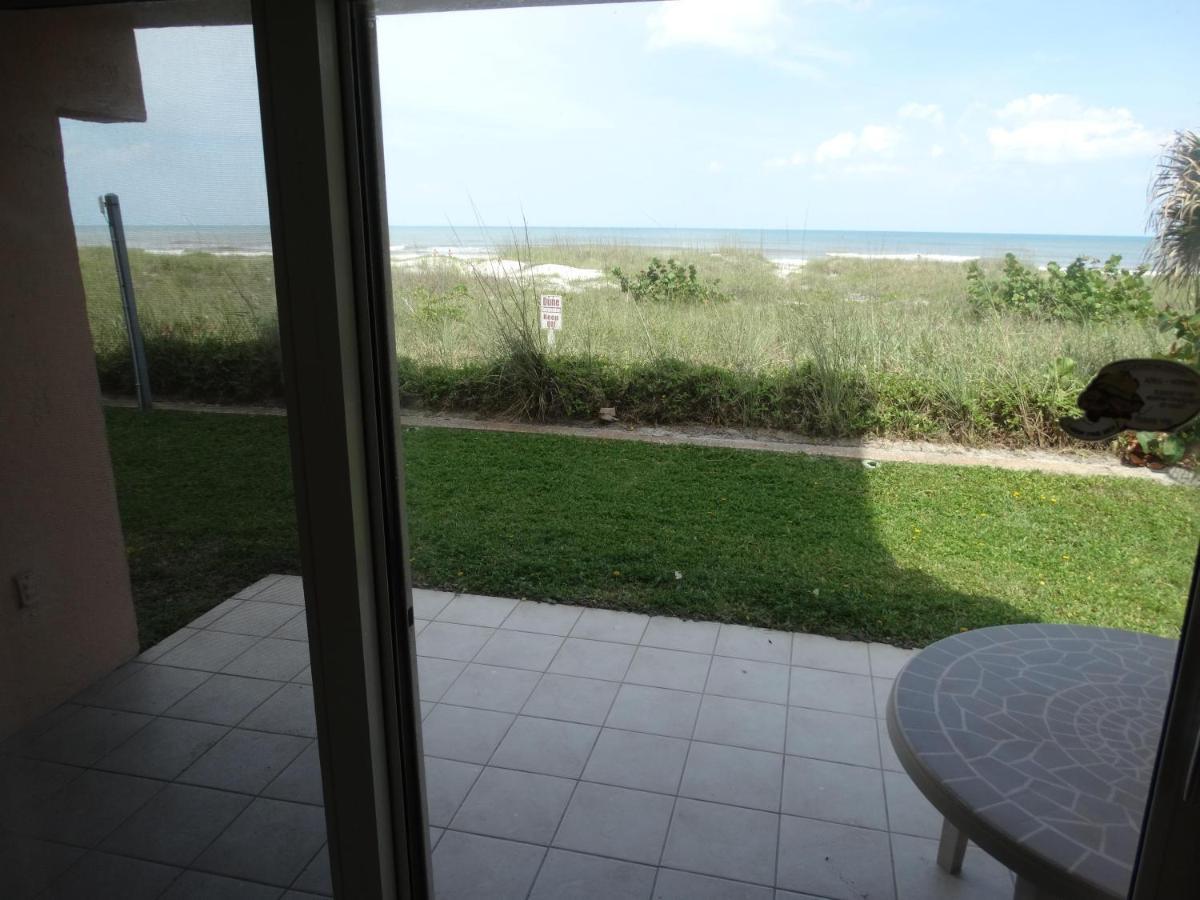 Spanish Main Unit 4- Direct Oceanfront Condo! 可可比奇 外观 照片