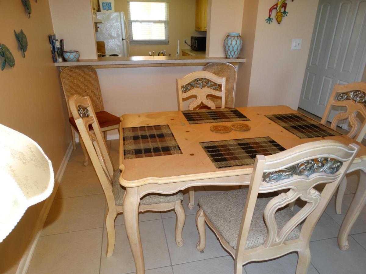 Spanish Main Unit 4- Direct Oceanfront Condo! 可可比奇 外观 照片